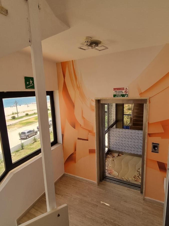 Hotel Rivabella Davoli Extérieur photo