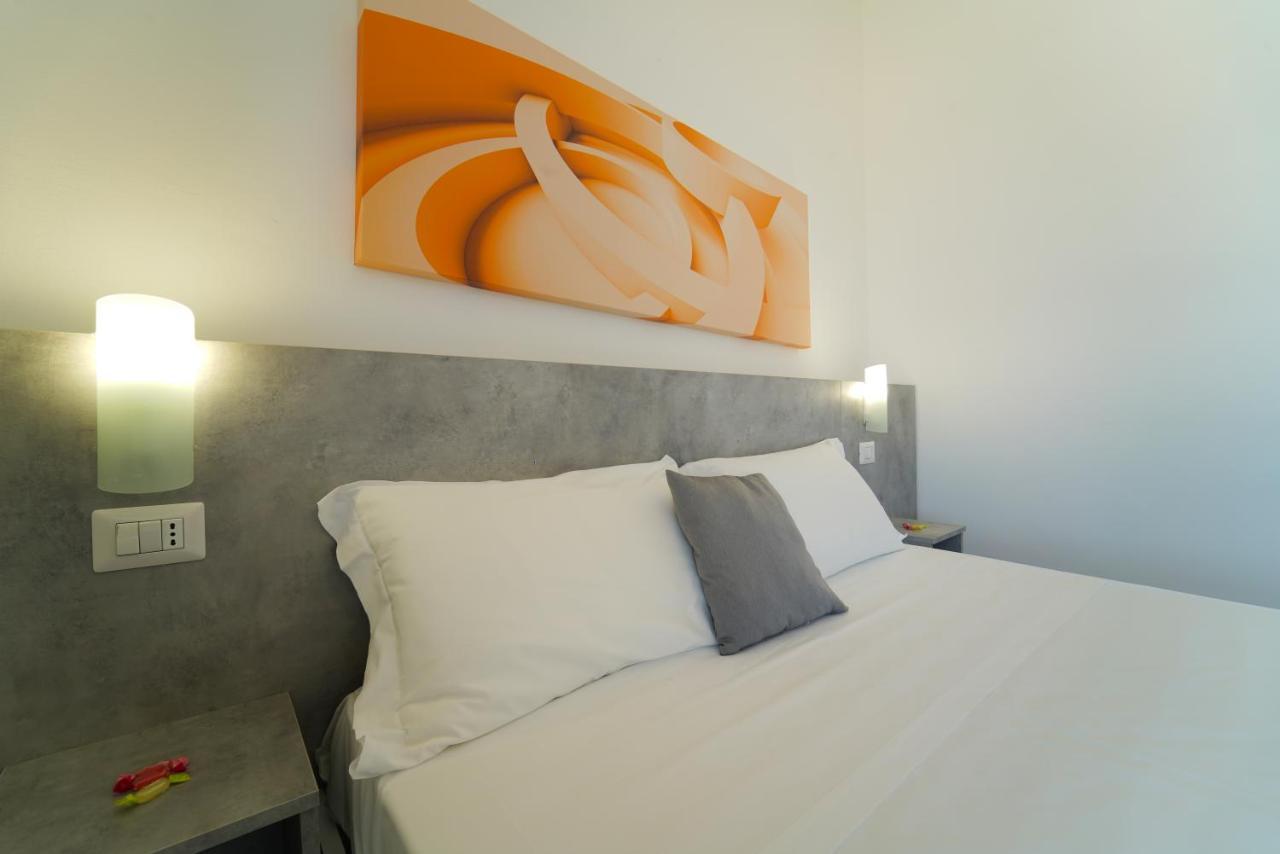 Hotel Rivabella Davoli Extérieur photo